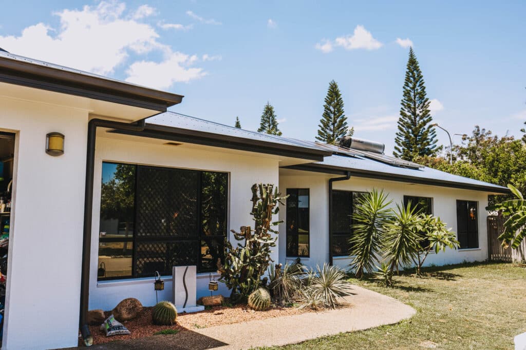 Greenview Dr, Mount Louisa, exterior painting by DHPainting